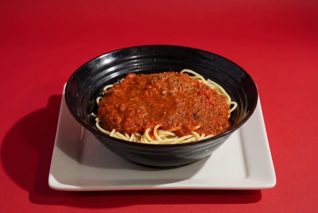 Spaghetti w/Meat Sauce.